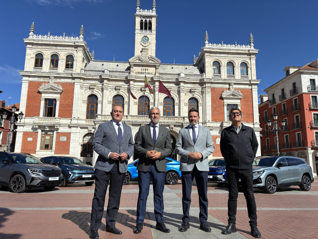 De izquierda a derecha: Jesús Julio Carnero, José Antonio León Capitán, Ignacio Rodríguez-Solano y José Luis Cienfuegos.