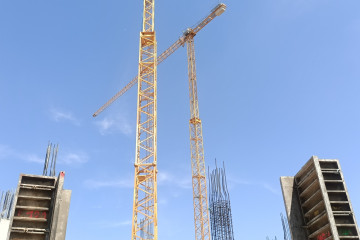 Imagen de archivo de construcción de viviendas en València.