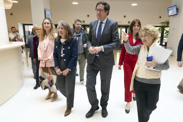 El ministro para la Transformación Digital y de la Función Pública, Óscar López, presenta la IX Cumbre Global de la Alianza Abierta, En el Palacio Europa, a 25 de septiembre de 2025, en Vitoria-Gasteiz, Álava