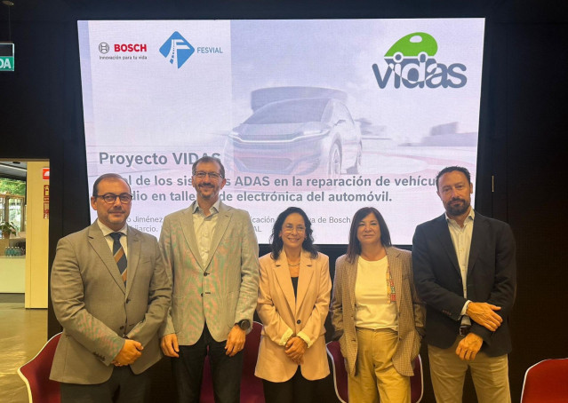 Presentación del estudio 'El rol de los sistemas ADAS en la reparación de vehículos' perteneciente al Proyecto Vidas (Seguridad VIal y ADAS), impulsado por Bosch y la Fundación Española para la Seguridad Vial (Fesvial)