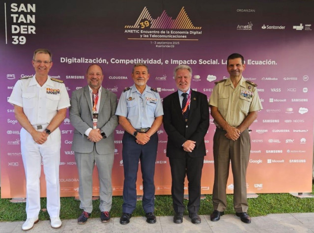 El COITT fortalece la colaboración con los tres ejércitos para facilitar el acceso de los Graduados e Ingenieros Técnicos de Telecomunicación a las Fuerzas Armadas