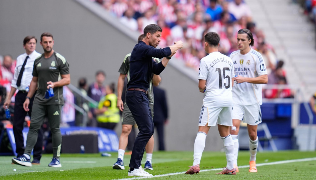 EuropaPress 6986055 xabi alonso head coach of real madrid gestures during the spanish league