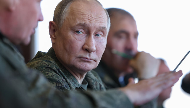 EuropaPress 6959035 16 september 2025 russia     russias president vladimir putin watches