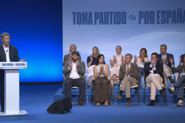 El líder del PP, Alberto Núñez Feijóo, junto a los presidentes autonómicos del PP en Murcia.