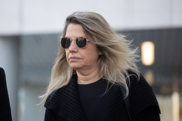 Archivo - La asesora de Begoña Gómez en Moncloa Cristina Álvarez sale de declarar a los juzgados de Plaza de Castilla, a 26 de febrero de 2025, en Madrid (España)