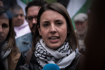 Archivo - La eurodiputada de Podemos, Irene Montero, durante la manifestación en conmemoración de la Nakba, a 15 de mayo de 2025, en Madrid (España).