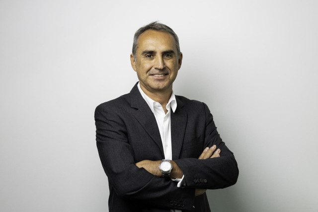 Eduardo Llorente