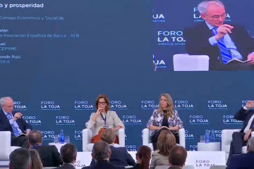 Relajar la regulación y dar facilidades a los jóvenes, claves para fomentar el crecimiento y la prosperidad