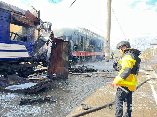 Ataque ruso contra la estación ucraniana de Shostka, a 4 de octubre de 2025