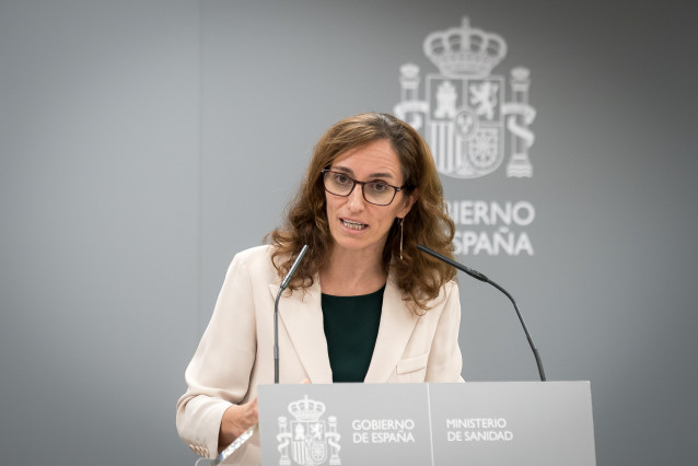 La ministra de Sanidad, Mónica García, presenta el estudio de la información correspondiente a las interrupciones voluntarias del embarazo realizadas en España durante el año 2024, a 1 de octubre de 2025, en Madrid (España).