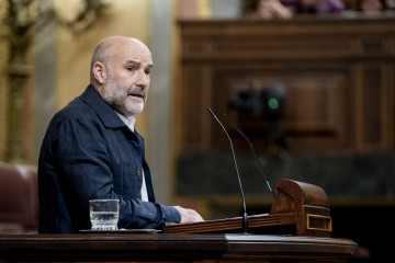 Archivo - El diputado del BNG, Néstor Rego, durante una sesión plenaria en el Congreso de los Diputados, a 26 de septiembre de 2024, en Madrid (España).