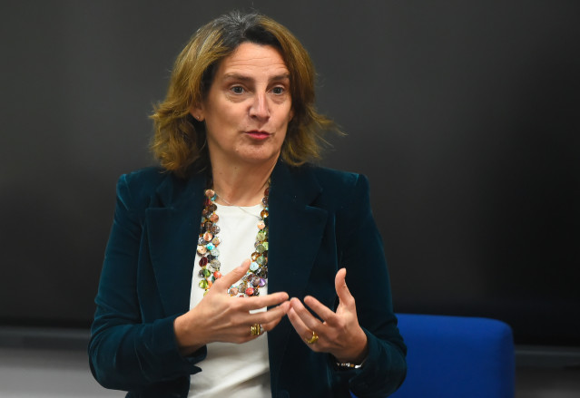 Archivo - La vicepresidenta tercera del Gobierno y ministra para la Transición Ecológica y el Reto Demográfico, Teresa Ribera en una imagen de archivo.