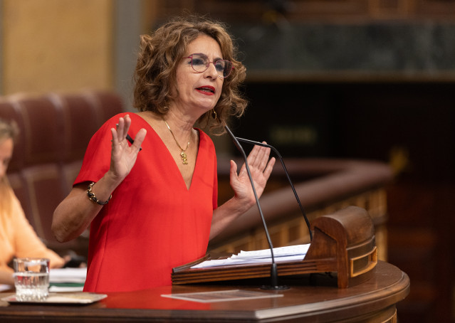 La vicepresidenta primera y ministra de Hacienda, María Jesús Montero.