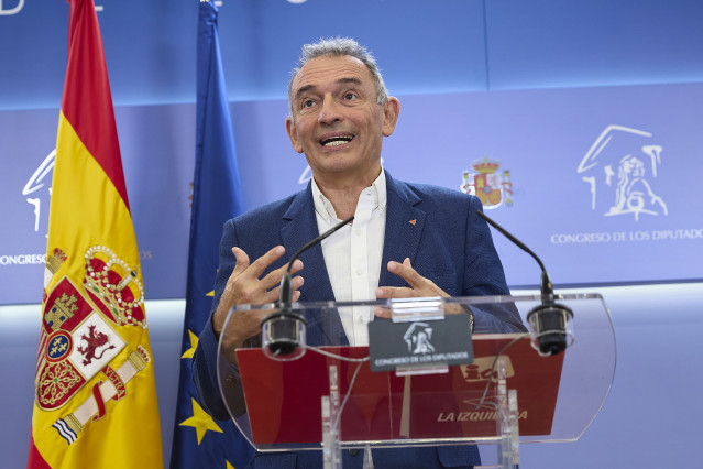 El portavoz adjunto y diputado de Sumar en el Congreso, Enrique Santiago.