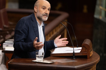 Archivo - El diputado del BNG Néstor Rego durante una sesión plenaria extraordinaria, en el Congreso de los Diputados, a 22 de julio de 2025, en Madrid (España).
