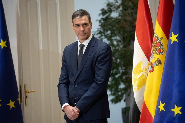 Archivo - El presidente del Gobierno, Pedro Sánchez, tras un encuentro con el presidente de Egipto, Abdelfatah al-Sisi, en el Palacio de la Moncloa, a 19 de febrero de 2025, en Madrid (España).