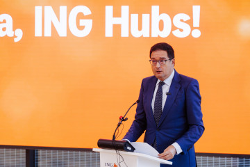 El ministro para la Transformación Digital y de la Función Pública, Óscar López, durante el acto de inauguración institucional del nuevo Hub Tecnológico de ING, a 13 de octubre de 2025, en Madr