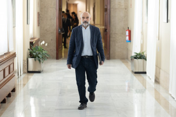 El diputado de BNG Néstor Rego a su llegada a la Junta de Portavoces, en el Congreso, a 14 de octubre de 2025, en Madrid (España).