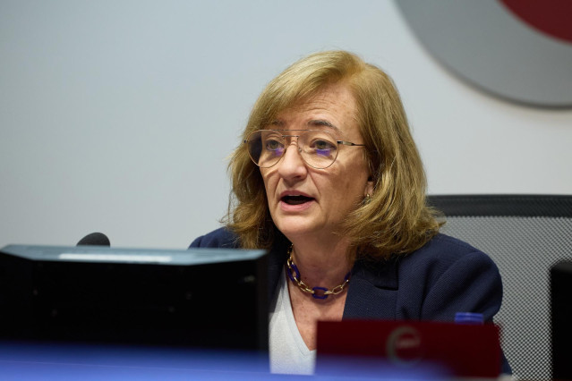Archivo - La presidenta de la AIReF, Cristina Herrero
