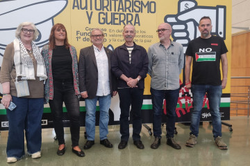 El embajador de Palestina en España, Husni Abdel Wahed, participa en el congreso de CCOO de Gijón.