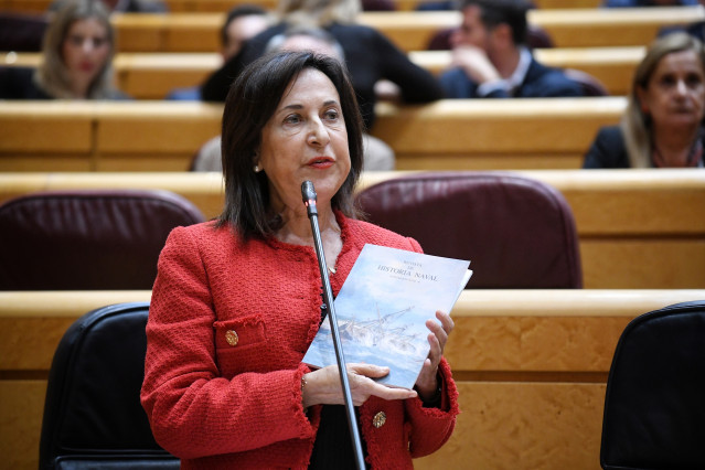 La ministra de Defensa, Margarita Robles, interviene durante una sesión de control al Gobierno en la Cámara Alta, a 21 de octubre de 2022, en Madrid (España).