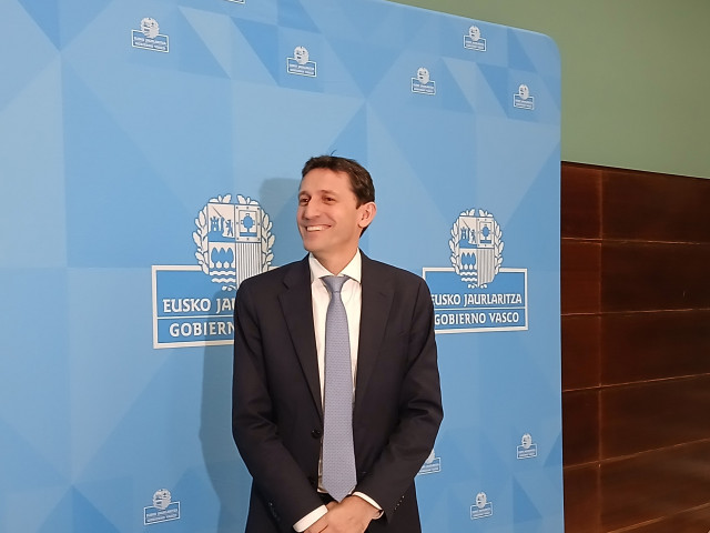 Archivo - El consejero de Hacienda y Finanzas del Gobierno Vasco, Nöel d'Anjou.