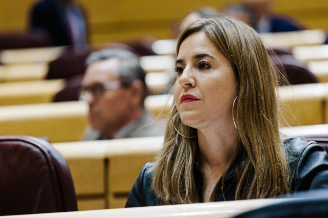 La senadora del PP, Rocío Dívar, durante una sesión plenaria, en el Senado, a 22 de octubre de 2025, en Madrid (España).