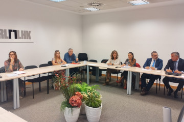 Representantes de Confebask y sindicatos vascos en el acto de conciliación en la sede del CRL en Bilbao
