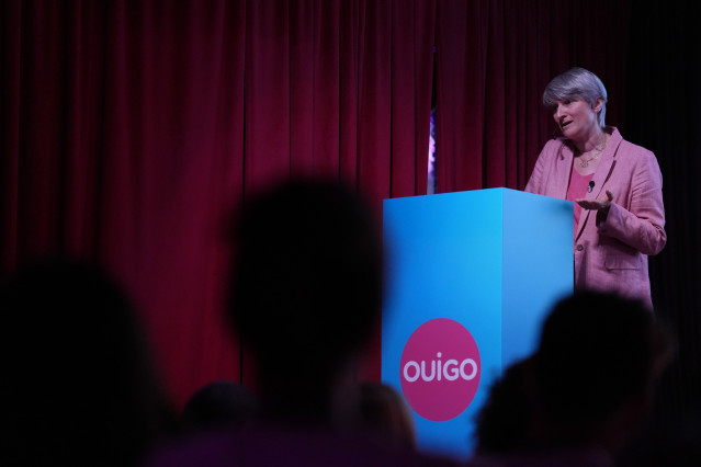 La directora general de Ouigo España, Hélène Valenzuela