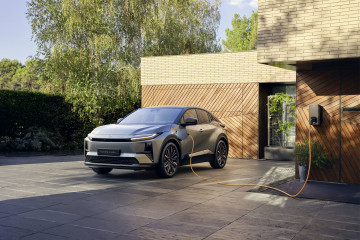 Archivo - Toyota C-HR+ Electric