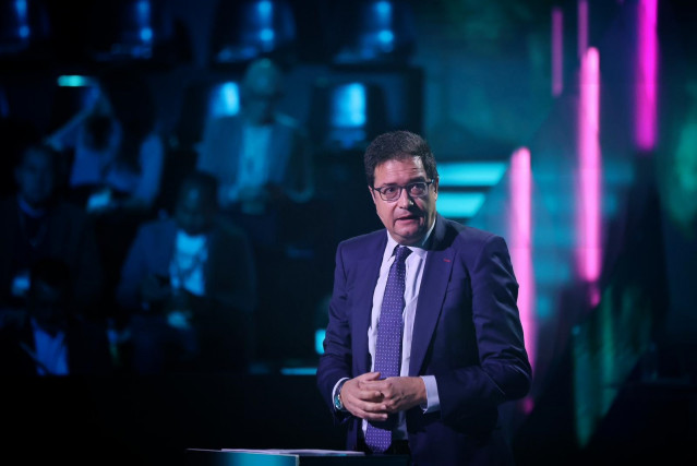 El ministro para la Transformación Digital y de la Función Pública, Óscar López, durante la inauguración del VIII Foro Alianza por el Desarrollo de Talento Digital de Ametic y DHC.