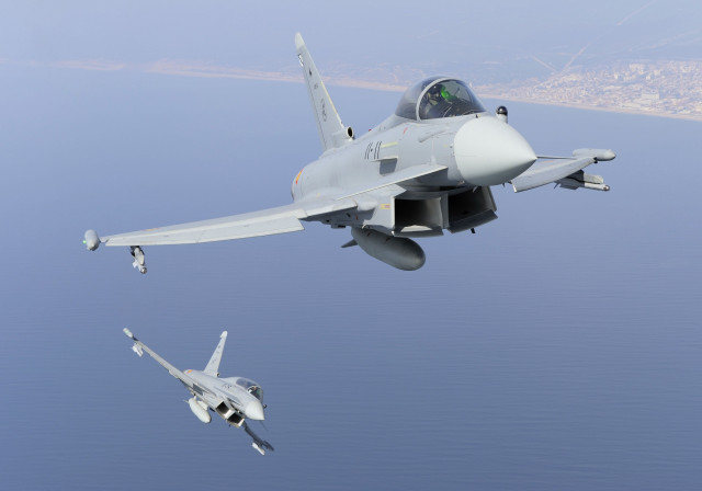 Archivo - Spanish Air Force Eurofighter Typhoon from ALA-11 bsed in Moron, Spain
