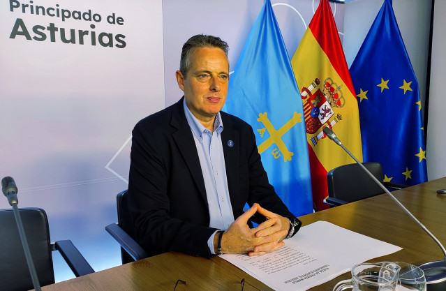 Archivo - El consejero de Medio Rural y Política Agraria, Marcelino Marcos