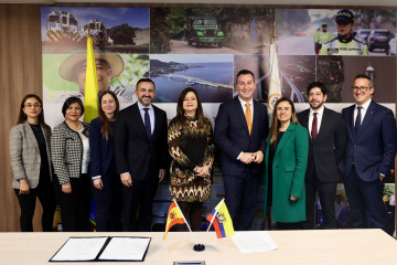 Momento de la firma del acuerdo entre Puertos del Estado y el Ministerio de Transportes de Colombia