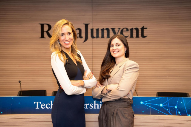 Marlen Estévez y Beatriz Rodríguez