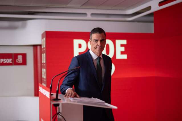 Archivo - El secretario general del PSOE y presidente del Gobierno, Pedro Sánchez