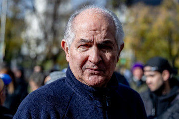 Archivo - El exalcalde de Caracas, Antonio Ledezma, durante una manifestación de venezolanos en Madrid, frente a la comisión del Parlamento Europeo, a 1 de diciembre de 2024, en Madrid (España). La