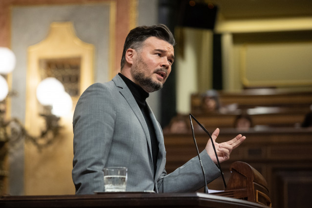Archivo - El portavoz de ERC en el Congreso, Gabriel Rufián