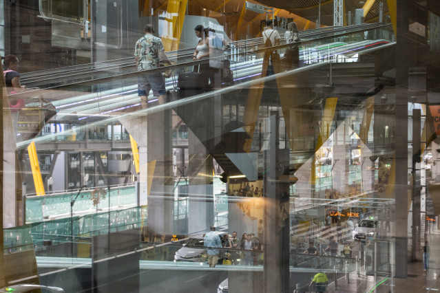 Archivo - Terminal 4 del Aeropuerto Adolfo Suárez Madrid-Barajas, a 31 de agosto de 2025, en Madrid (España).