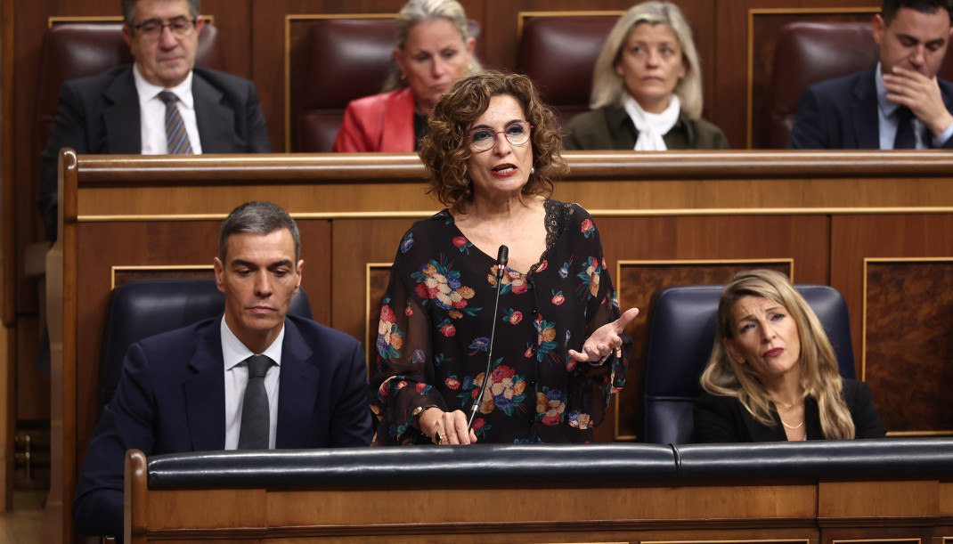 La vicepresidenta primera y ministra de Hacienda, María Jesús Montero,, durante la sesión de control, en el Congreso