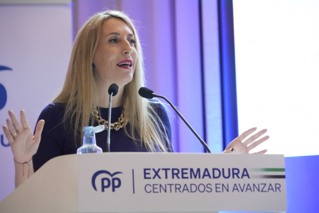 La presidenta del PP de Extremadura, María Guardiola, en una imagen de archivo.