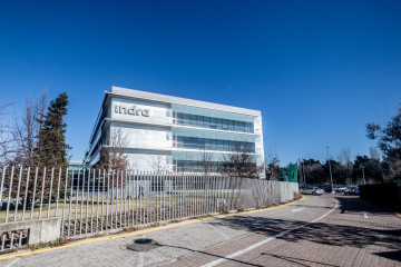 Archivo - Fachada de la sede de Indra, a 5 de febrero de 2025, en Madrid (España).
