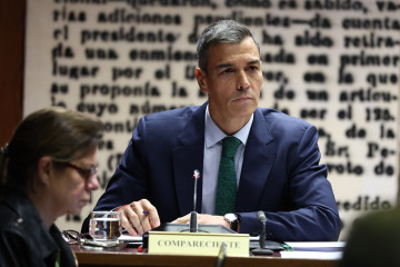 El presidente del Gobierno, Pedro Sánchez, comparece en la Comisión de Investigación sobre el 'caso Koldo', en el Senado, a 30 de octubre de 2025, en Madrid (España).