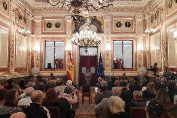 Francina Armengol, interviniendo en un acto de memoria histórica en el Congreso