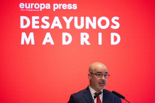 El Delegado del Gobierno en la Comunidad de Madrid, Francisco Martín Aguirre, durante un desayuno informativo organizado por Europa Press, en el Meeting Place, a 3 de noviembre de 2025, en Madrid (España).