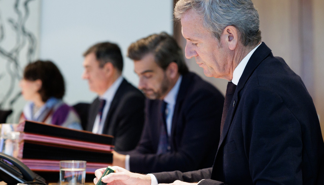 El presidente de la Xunta, Alfonso Rueda, preside la reunión del Consello de la Xunta.