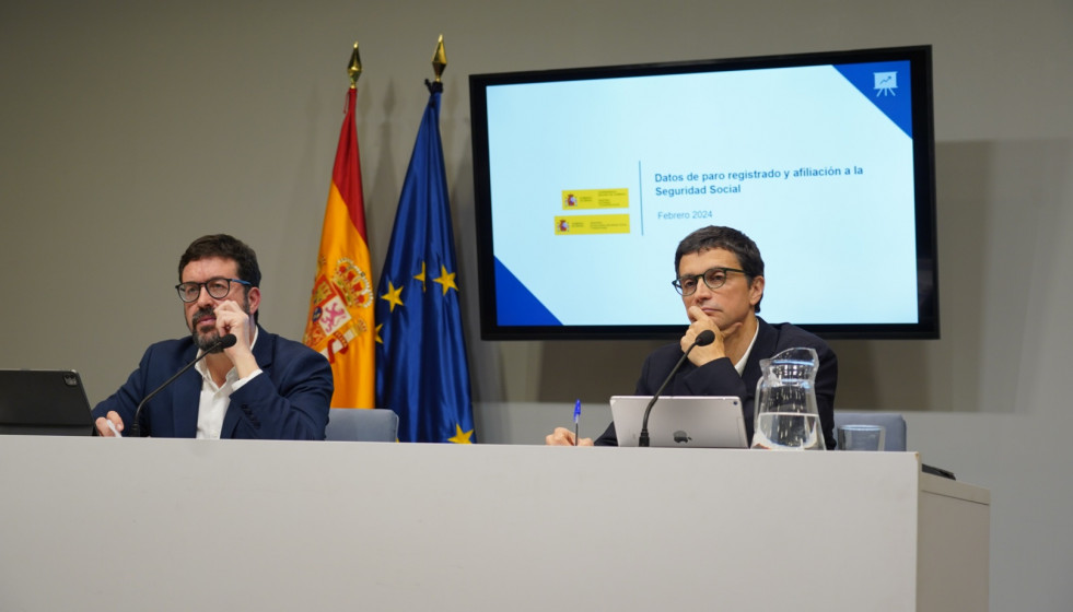 Archivo - Los secretarios de Estado de Trabajo, Joaquín Pérez Rey, y de Seguridad Social y Pensiones, Borja Suárez.