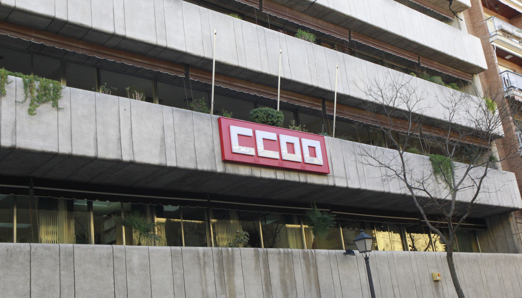 Archivo - Sede CCOO, logo de Comisiones Obreras, edificio, edificios CCOO, fachada de Comisiones Obreras, cartel CCOO