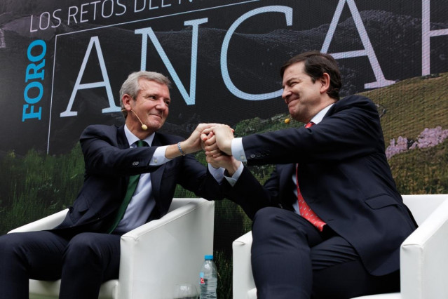 Rueda y Mañueco, en el 'Foro Ancares'