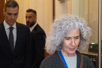 La nueva directora de comunicación del PSOE, Ana Manzano, durante una sesión de control, en el Congreso de los Diputados, a 29 de octubre de 2025, en Madrid (España).